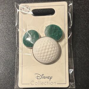 Disney Collection Green and White Mickey Pin Golf Pin